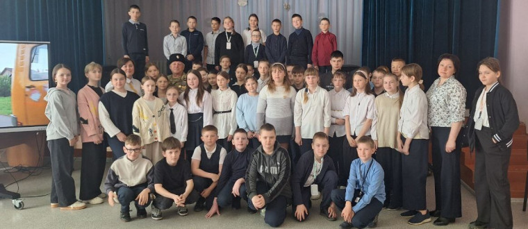 Важная встреча накануне Великого праздника Победы.