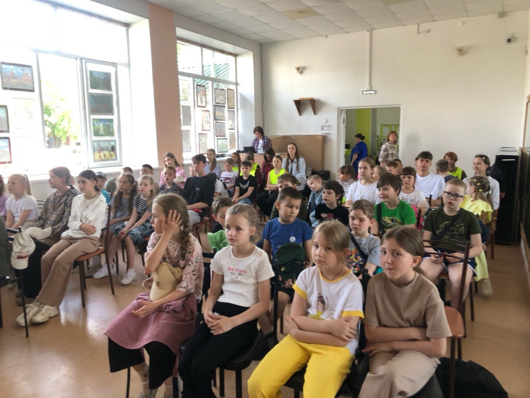 Дружим, играем и познаём новое ВМЕСТЕ!.